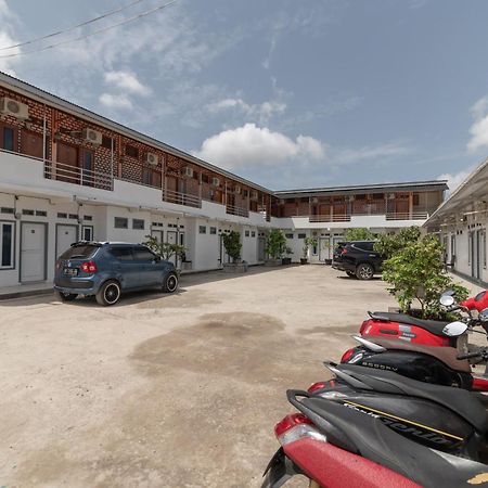 Reddoorz Syariah Near Jakabaring Sport City 팔렘방 외부 사진