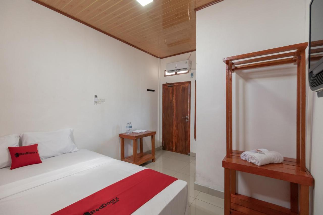 Reddoorz Syariah Near Jakabaring Sport City 팔렘방 외부 사진