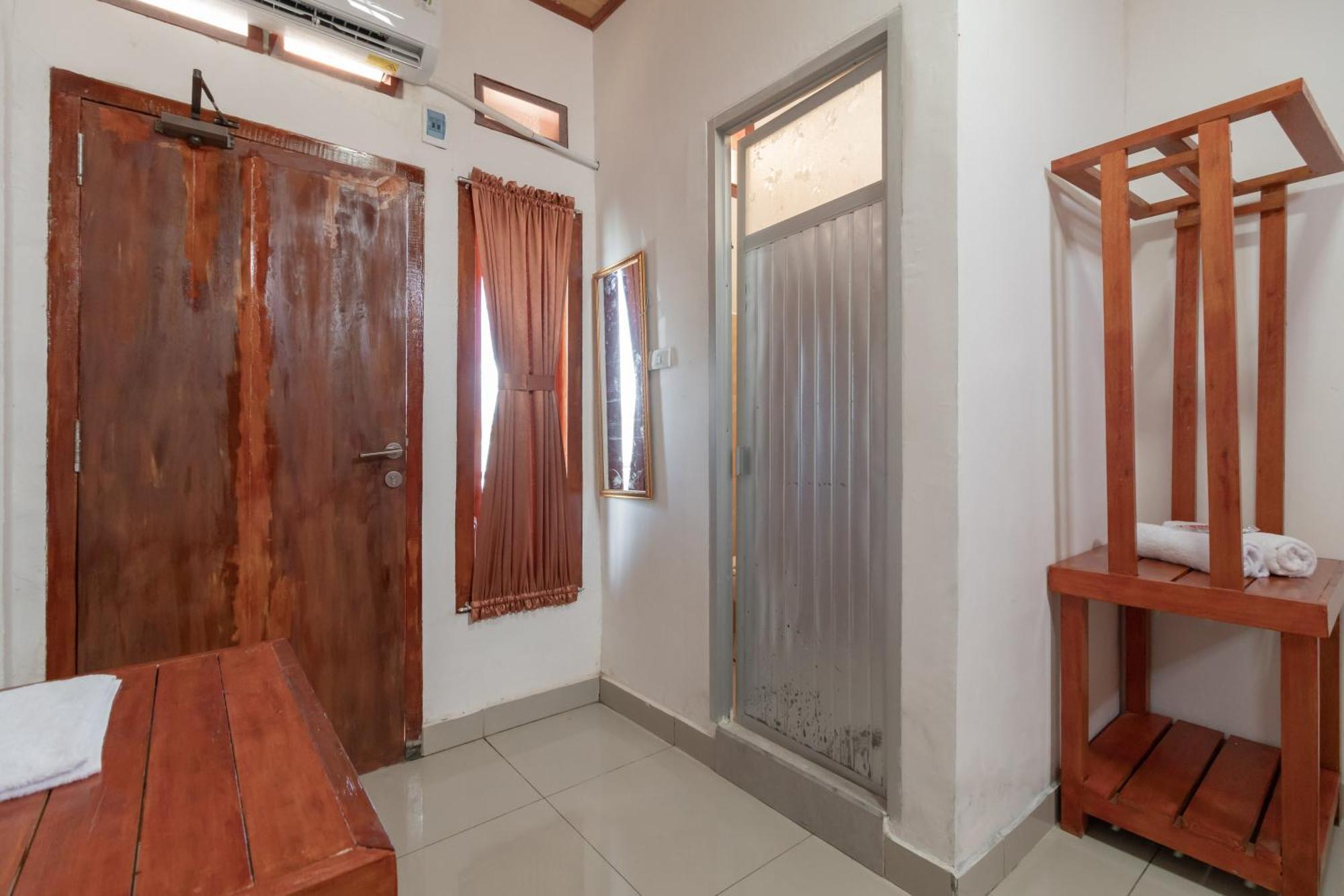 Reddoorz Syariah Near Jakabaring Sport City 팔렘방 외부 사진