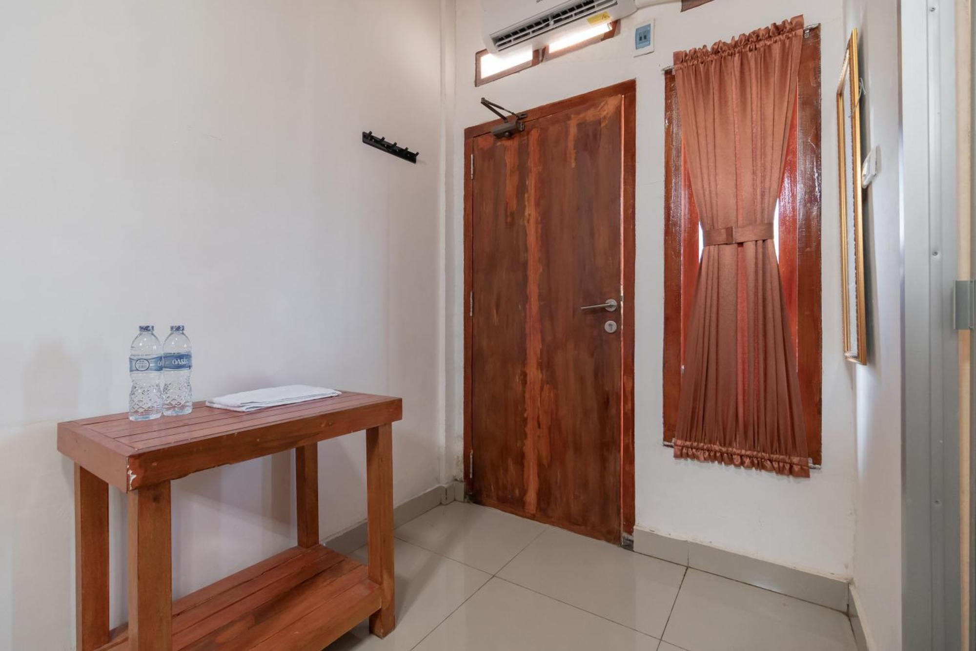 Reddoorz Syariah Near Jakabaring Sport City 팔렘방 외부 사진